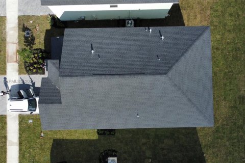 Casa en alquiler en Port St. Lucie, Florida, 6 dormitorios, 236.9 m2 № 1976089 - foto 24