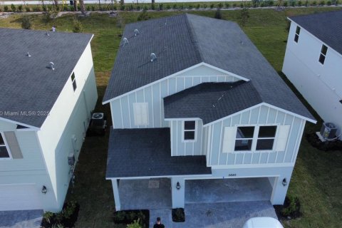 Casa en alquiler en Port St. Lucie, Florida, 6 dormitorios, 236.9 m2 № 1976089 - foto 17