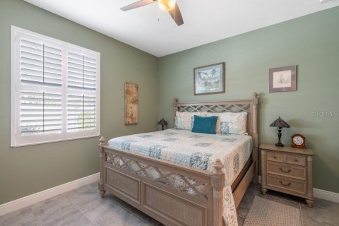 House in Vero Beach, Florida 3 bedrooms, 149.02 sq.m. № 1919080 - photo 10