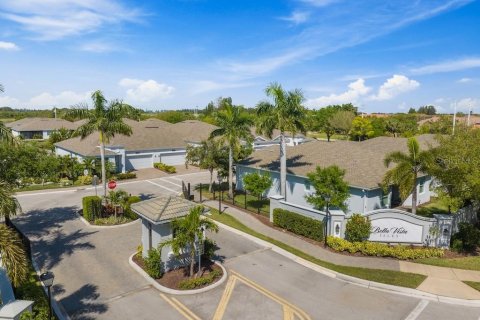 House in Vero Beach, Florida 3 bedrooms, 149.02 sq.m. № 1919080 - photo 25