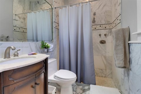 Casa en venta en Naples, Florida, 4 dormitorios, 455.31 m2 № 1878817 - foto 18
