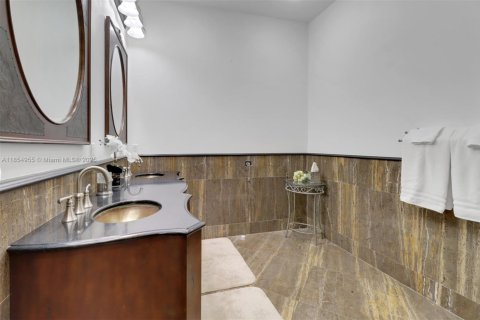 Casa en venta en Naples, Florida, 4 dormitorios, 455.31 m2 № 1878817 - foto 29