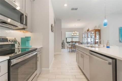 House in Kissimmee, Florida 2 bedrooms, 153.75 sq.m. № 1912202 - photo 11