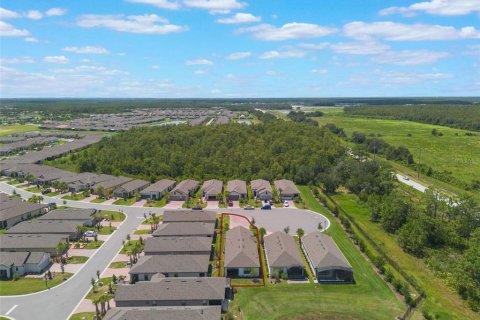 House in Kissimmee, Florida 2 bedrooms, 153.75 sq.m. № 1912202 - photo 29