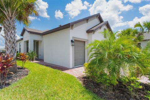 House in Kissimmee, Florida 2 bedrooms, 153.75 sq.m. № 1912202 - photo 2