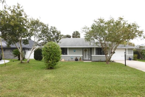 Villa ou maison à louer à Palm Coast, Floride: 2 chambres, 118.26 m2 № 1564895 - photo 1