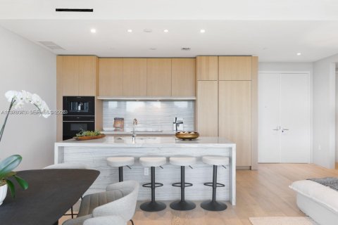 Copropriété à vendre à Miami Beach, Floride: 2 chambres, 135.36 m2 № 2042013 - photo 6