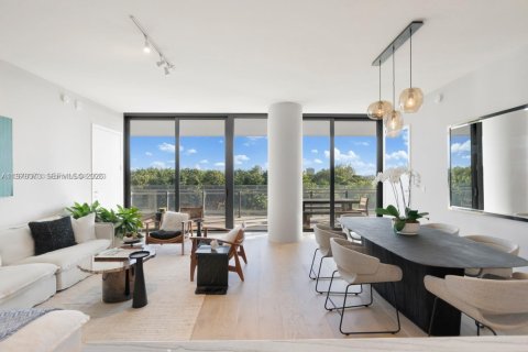 Condo à Miami Beach, Floride, 2 chambres  № 2042013