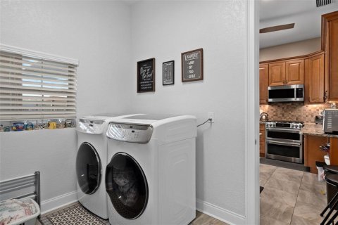 Casa en venta en Windermere, Florida, 6 dormitorios, 504.46 m2 № 2133934 - foto 20