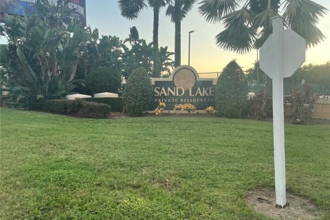 Condominio en alquiler en Orlando, Florida, 1 dormitorio, 51.84 m2 № 1901627 - foto 16