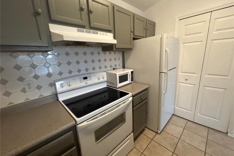 Condominio en alquiler en Orlando, Florida, 1 dormitorio, 51.84 m2 № 1901627 - foto 30