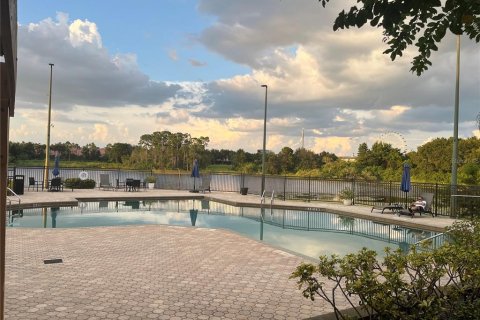 Condominio en alquiler en Orlando, Florida, 1 dormitorio, 51.84 m2 № 1901627 - foto 4