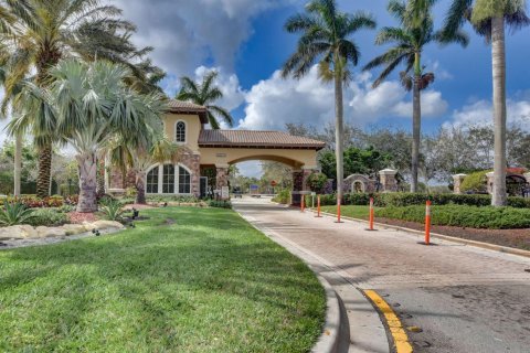 Casa en venta en Parkland, Florida, 5 dormitorios, 343.83 m2 № 2378790 - foto 14