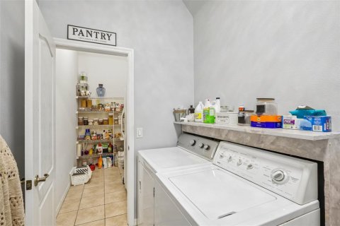 Купить виллу или дом в Гудзон, Флорида 7 комнат, 202.99м2, № 2423918 - фото 26