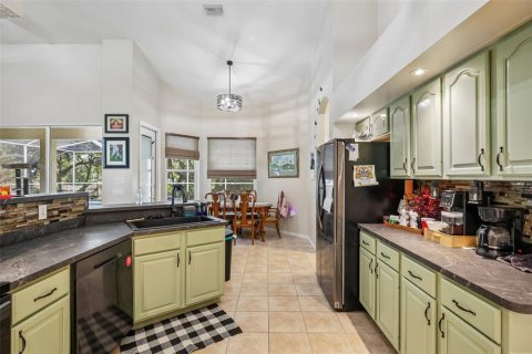 Купить виллу или дом в Гудзон, Флорида 7 комнат, 202.99м2, № 2423918 - фото 5