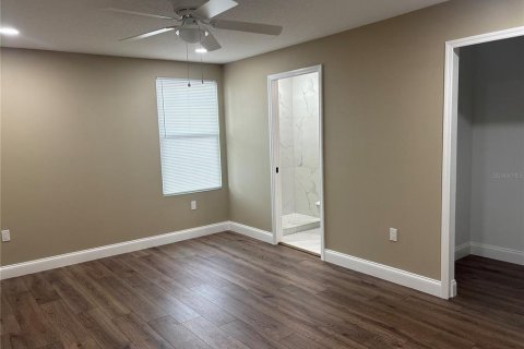 Villa ou maison à vendre à Auburndale, Floride: 4 chambres, 113.81 m2 № 2413434 - photo 15