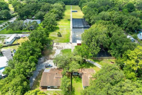 Commercial property in Apopka, Florida 186.55 sq.m. № 1252866 - photo 5