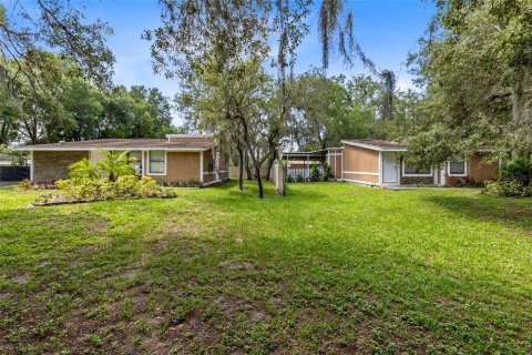 Commercial property in Apopka, Florida 186.55 sq.m. № 1252866 - photo 1