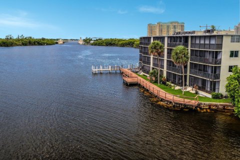 Copropriété à vendre à Boynton Beach, Floride: 2 chambres, 92.53 m2 № 2407604 - photo 20