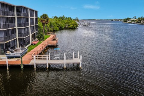 Copropriété à vendre à Boynton Beach, Floride: 2 chambres, 92.53 m2 № 2407604 - photo 15