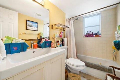 Copropriété à vendre à Boynton Beach, Floride: 2 chambres, 92.53 m2 № 2407604 - photo 12