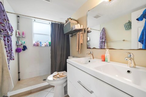 Copropriété à vendre à Boynton Beach, Floride: 2 chambres, 92.53 m2 № 2407604 - photo 14