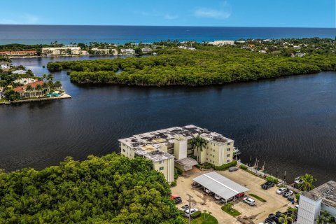 Copropriété à vendre à Boynton Beach, Floride: 2 chambres, 92.53 m2 № 2407604 - photo 26
