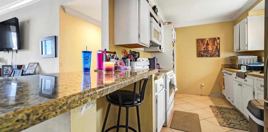 Condo à Boynton Beach, Floride, 2 chambres  № 2407604