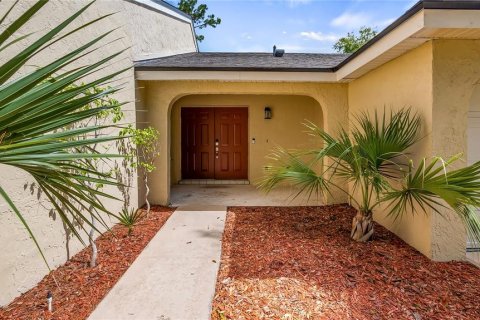House in Orlando, Florida 4 bedrooms, 205.96 sq.m. № 1804707 - photo 3