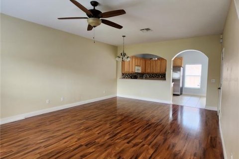House in Orlando, Florida 3 bedrooms, 126.35 sq.m. № 1883143 - photo 21