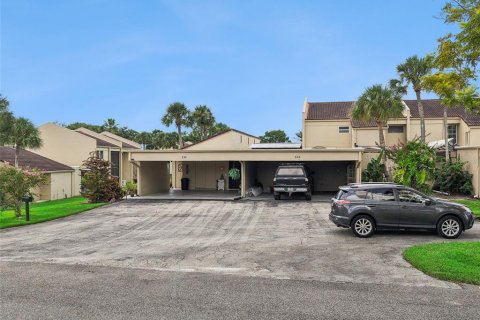 Copropriété à vendre à Casselberry, Floride: 2 chambres, 113.71 m2 № 2314178 - photo 2
