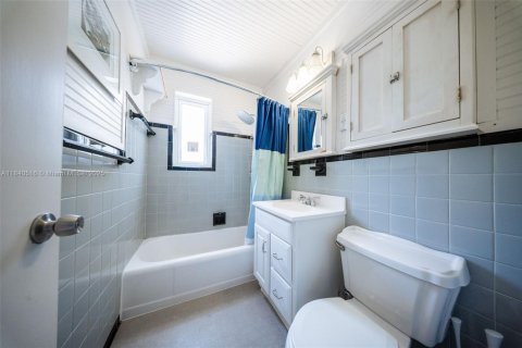 Casa en venta en Delray Beach, Florida, 4 dormitorios, 155.7 m2 № 1849094 - foto 17