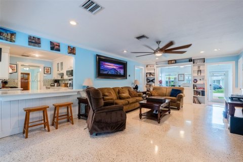 Casa en venta en Delray Beach, Florida, 4 dormitorios, 155.7 m2 № 1849094 - foto 7