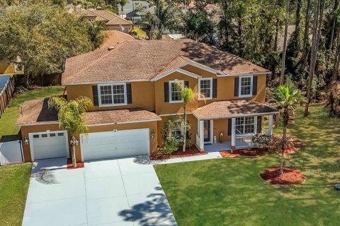 House in Palm Coast, Florida 5 bedrooms, 288.55 sq.m. № 2112988