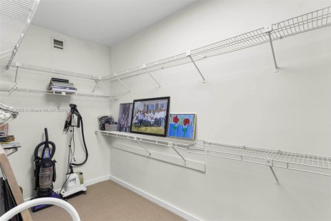 Купить кондоминиум в Авентура, Флорида 1 спальня, 128.58м2, № 1932408 - фото 16