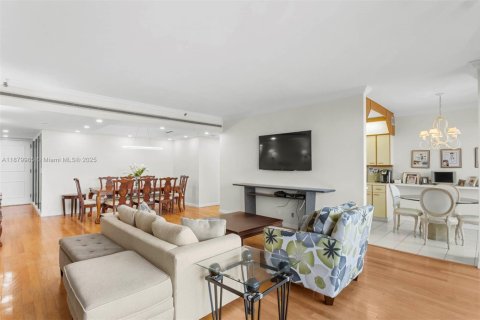 Купить кондоминиум в Авентура, Флорида 1 спальня, 128.58м2, № 1932408 - фото 6
