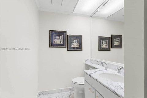 Купить кондоминиум в Авентура, Флорида 1 спальня, 128.58м2, № 1932408 - фото 11