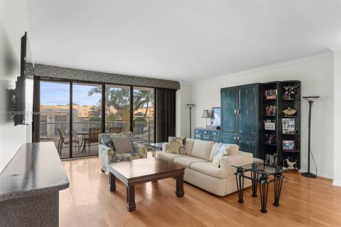 Купить кондоминиум в Авентура, Флорида 1 спальня, 128.58м2, № 1932408 - фото 3