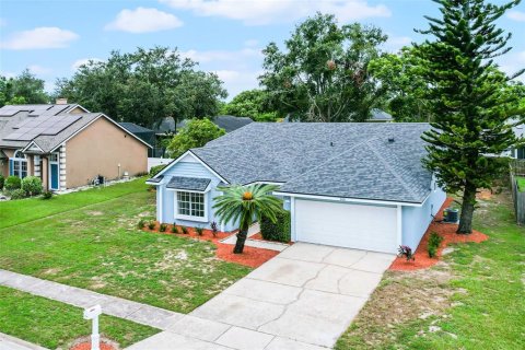 House in Orlando, Florida 3 bedrooms, 155.89 sq.m. № 1843967 - photo 4