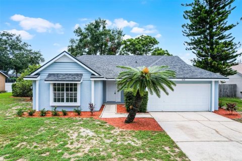 House in Orlando, Florida 3 bedrooms, 155.89 sq.m. № 1843967 - photo 1
