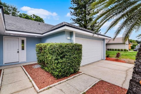 House in Orlando, Florida 3 bedrooms, 155.89 sq.m. № 1843967 - photo 5