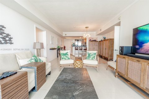 Купить кондоминиум в Майами, Флорида 2 спальни, 113.99м2, № 2145911 - фото 13