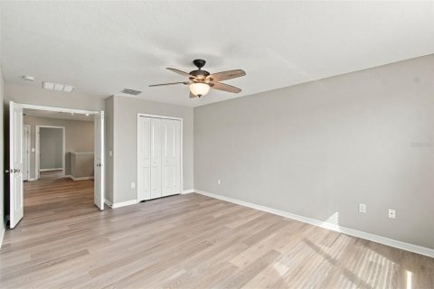 Villa ou maison à vendre à Tampa, Floride: 4 chambres, 195.93 m2 № 2422750 - photo 27