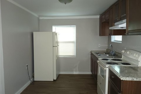 House in Bartow, Florida 1 bedroom, 60.39 sq.m. № 2403672 - photo 16