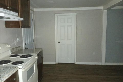 House in Bartow, Florida 1 bedroom, 60.39 sq.m. № 2403672 - photo 19