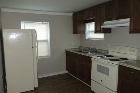 House in Bartow, Florida 1 bedroom, 60.39 sq.m. № 2403672 - photo 17