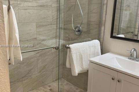 Снять в аренду коммерческую недвижимость в Майами, Флорида 37.16м2, № 1959489 - фото 5