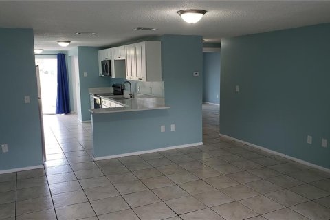 Купить кондоминиум в Брейдентон, Флорида 5 комнат, 95.88м2, № 1679566 - фото 2