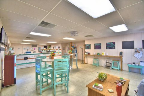 Commercial property in Frostproof, Florida 495.73 sq.m. № 2201432 - photo 24