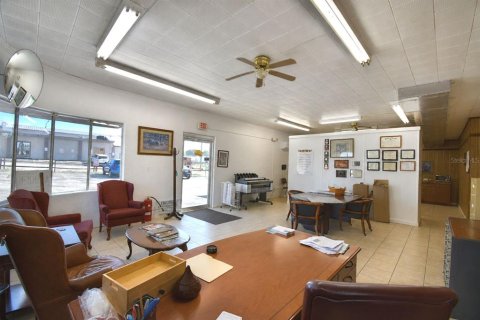 Commercial property in Frostproof, Florida 495.73 sq.m. № 2201432 - photo 9